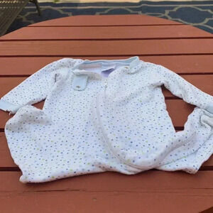 Five  for 25 Just Born soft, 100% cotton, zip up sleeper